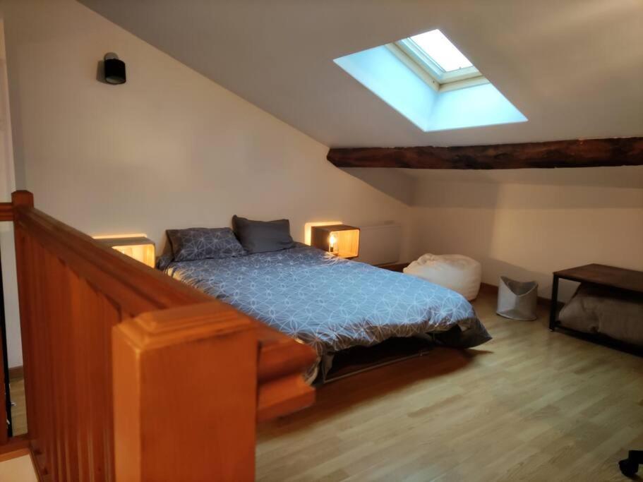 L'Atelier Cosy - Maison De Village Atypique Saint-Georges-d'Esperanche Extérieur photo