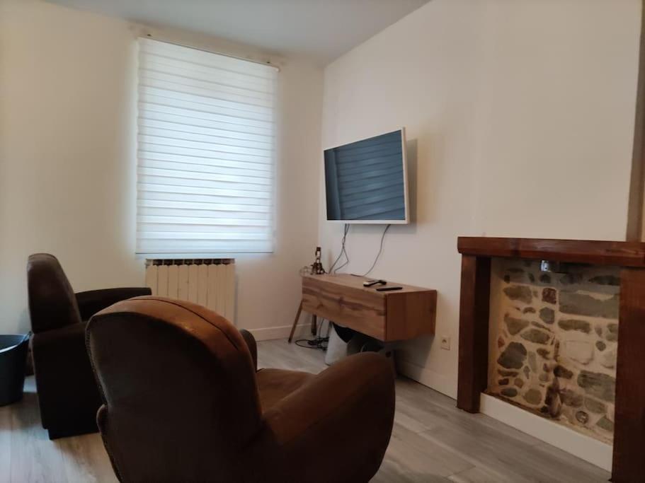 L'Atelier Cosy - Maison De Village Atypique Saint-Georges-d'Esperanche Extérieur photo