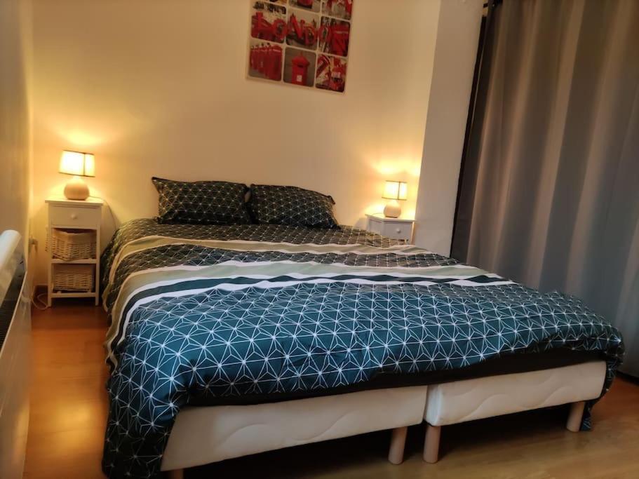 L'Atelier Cosy - Maison De Village Atypique Saint-Georges-d'Esperanche Extérieur photo